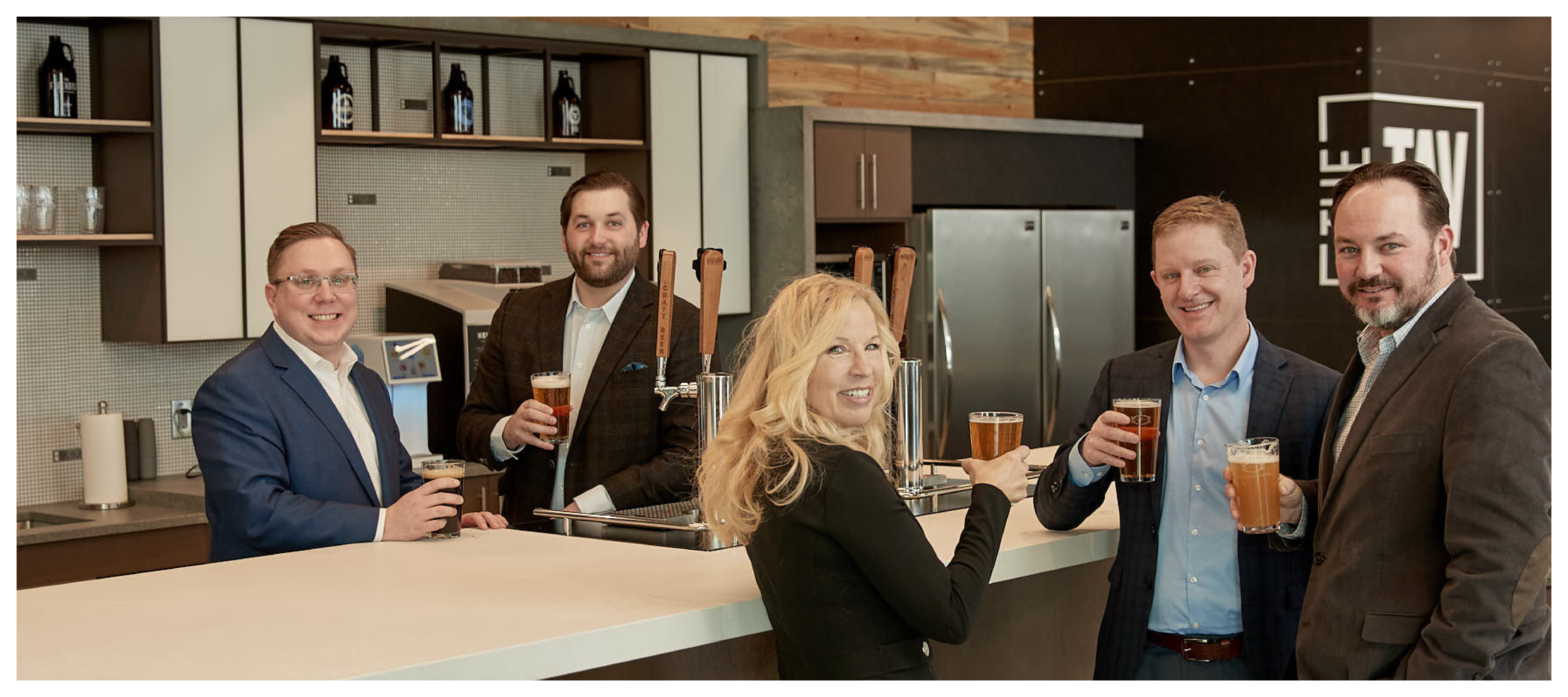 Photo of CashBank Group Lenders.